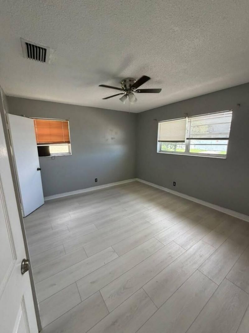 403 NW 2nd Street, Hallandale Beach, FL 33009 Photo