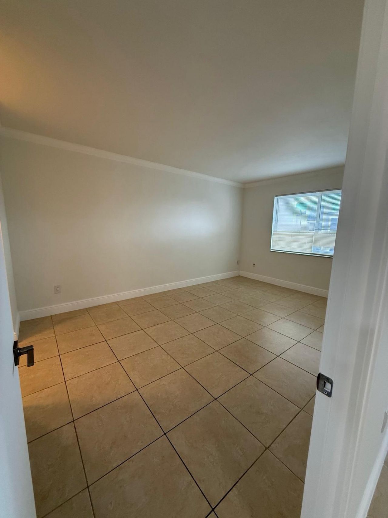 7732 Camino Real, Unit F417, Miami, FL 33143 Photo