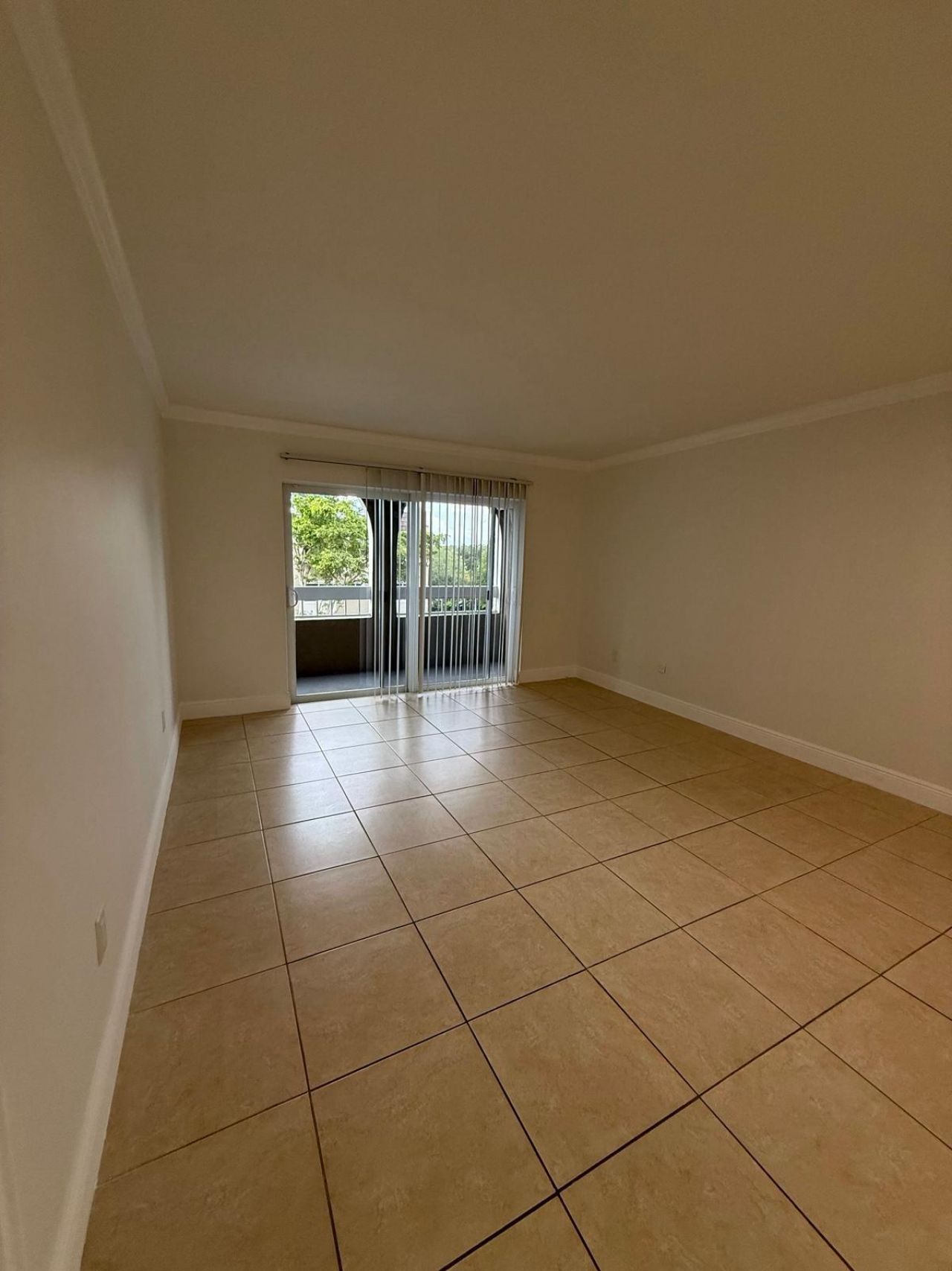 7732 Camino Real, Unit F417, Miami, FL 33143 Photo