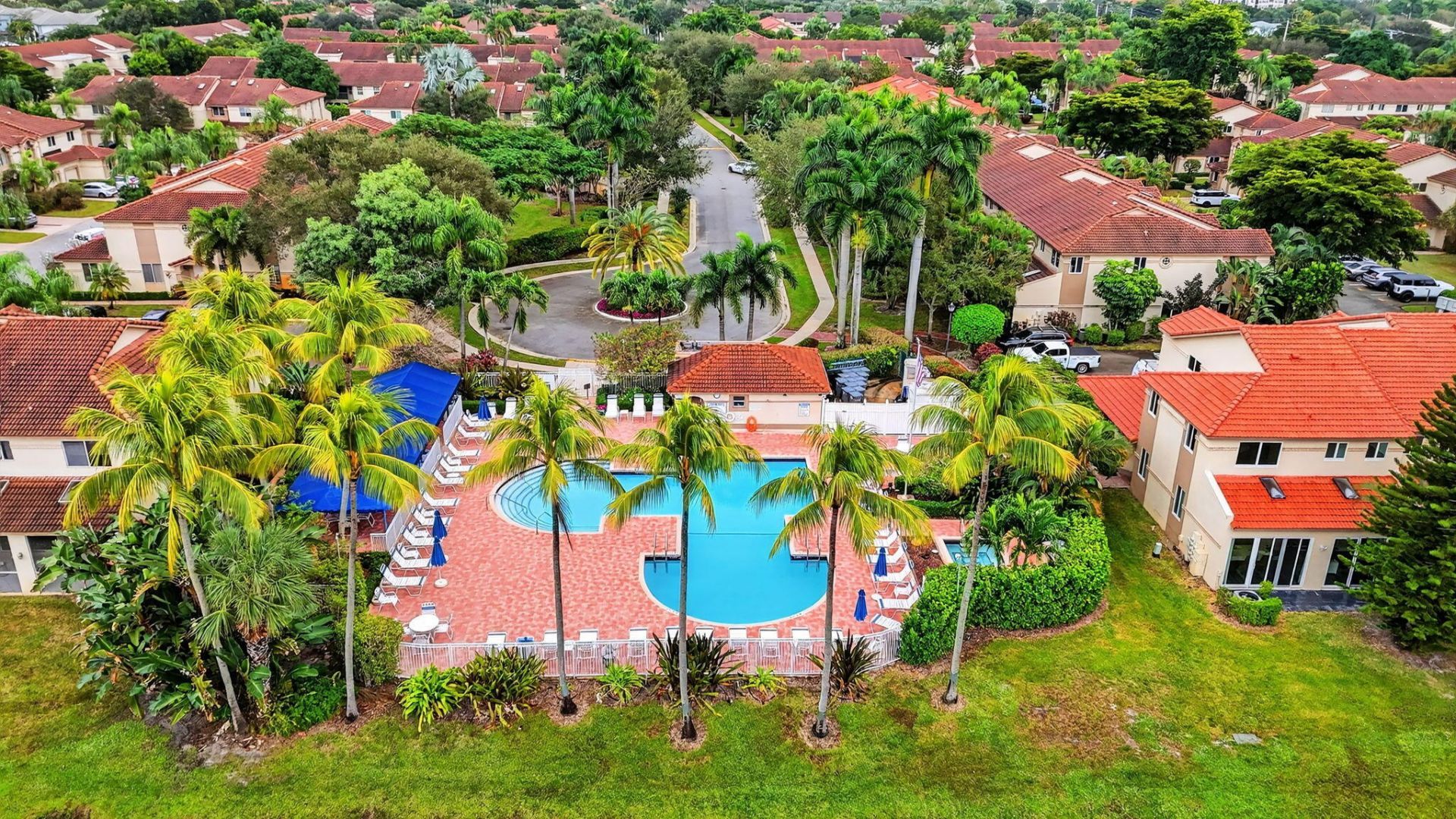6487 Via Regina, Boca Raton, FL 33433 Photo