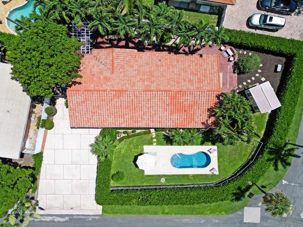 1900 N RIVERSIDE Drive, Pompano Beach, FL 33062