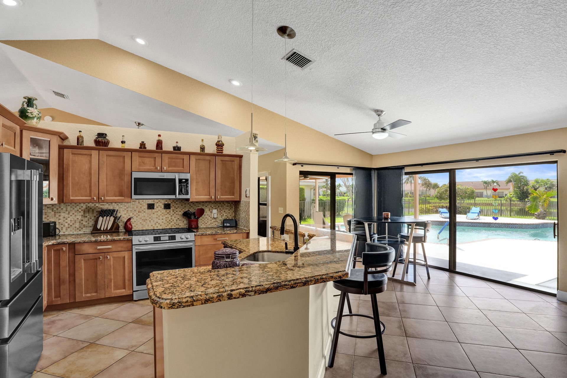 9255 Sun Pointe Drive, Boynton Beach, FL 33437 Photo