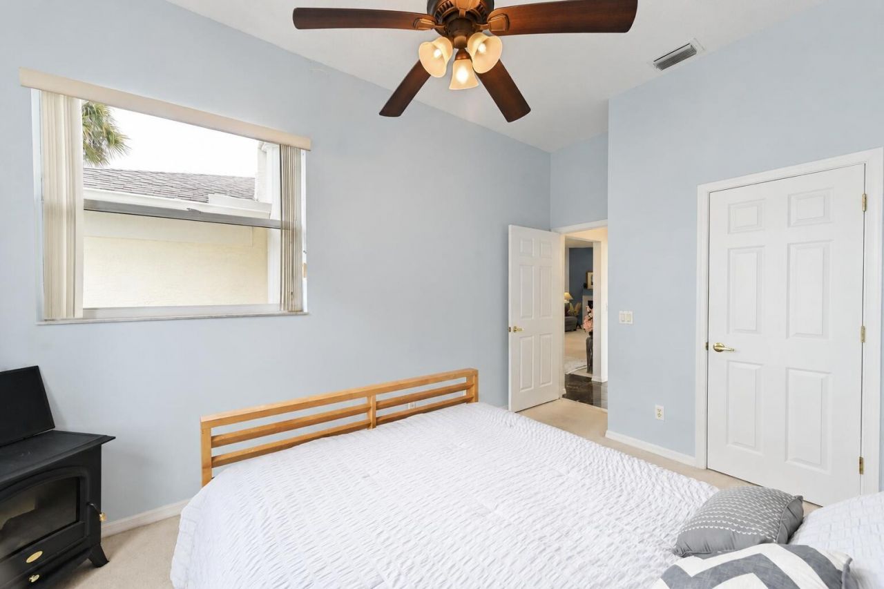540 NW Lambrusco Drive, Port Saint Lucie, FL 34986 Photo