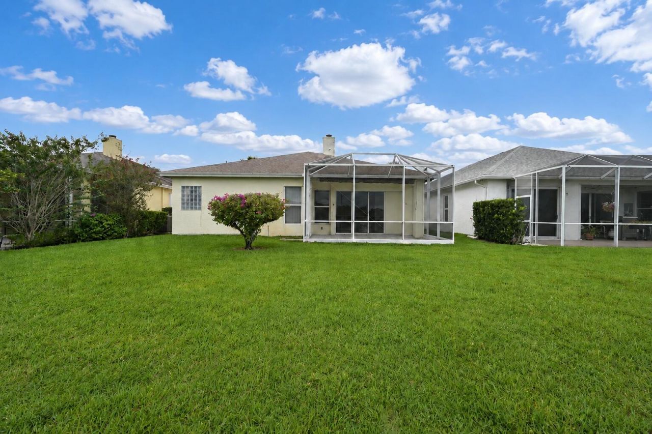 540 NW Lambrusco Drive, Port Saint Lucie, FL 34986 Photo
