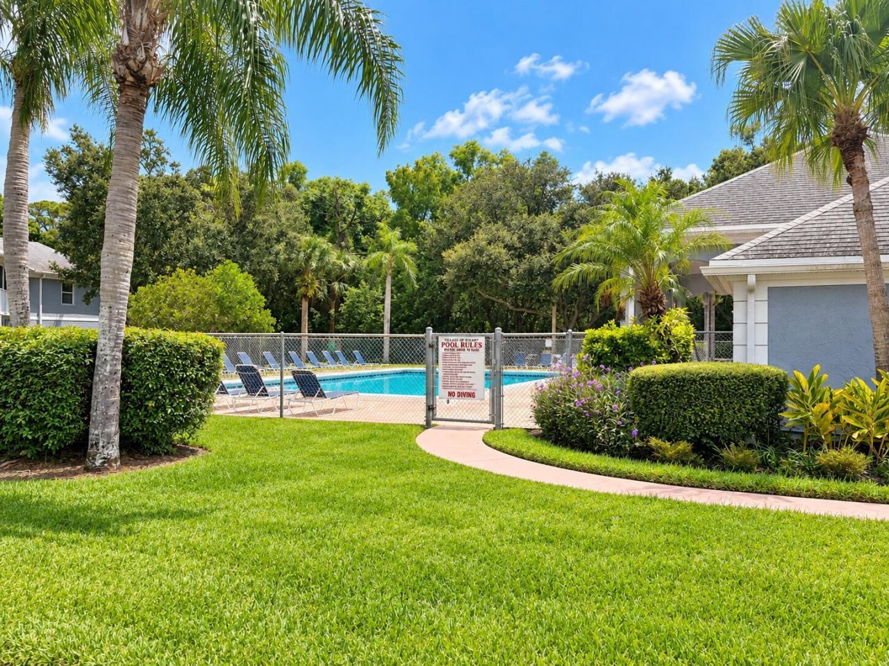 3254 SE Aster Lane, Unit J239, Stuart, FL 34994 Photo
