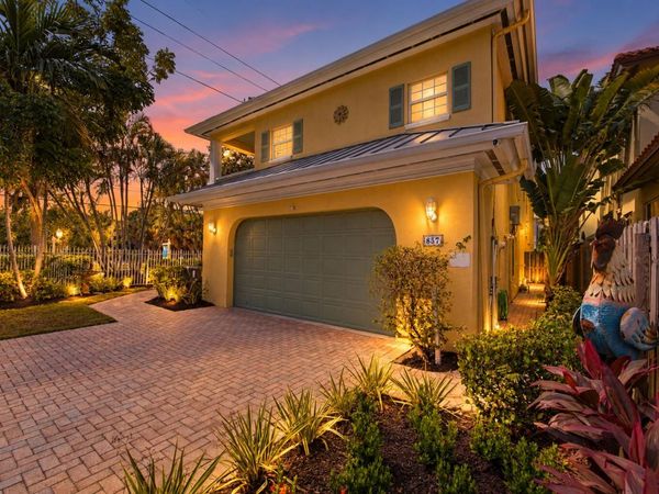 857 SW 11TH Court, Fort Lauderdale, FL 33315