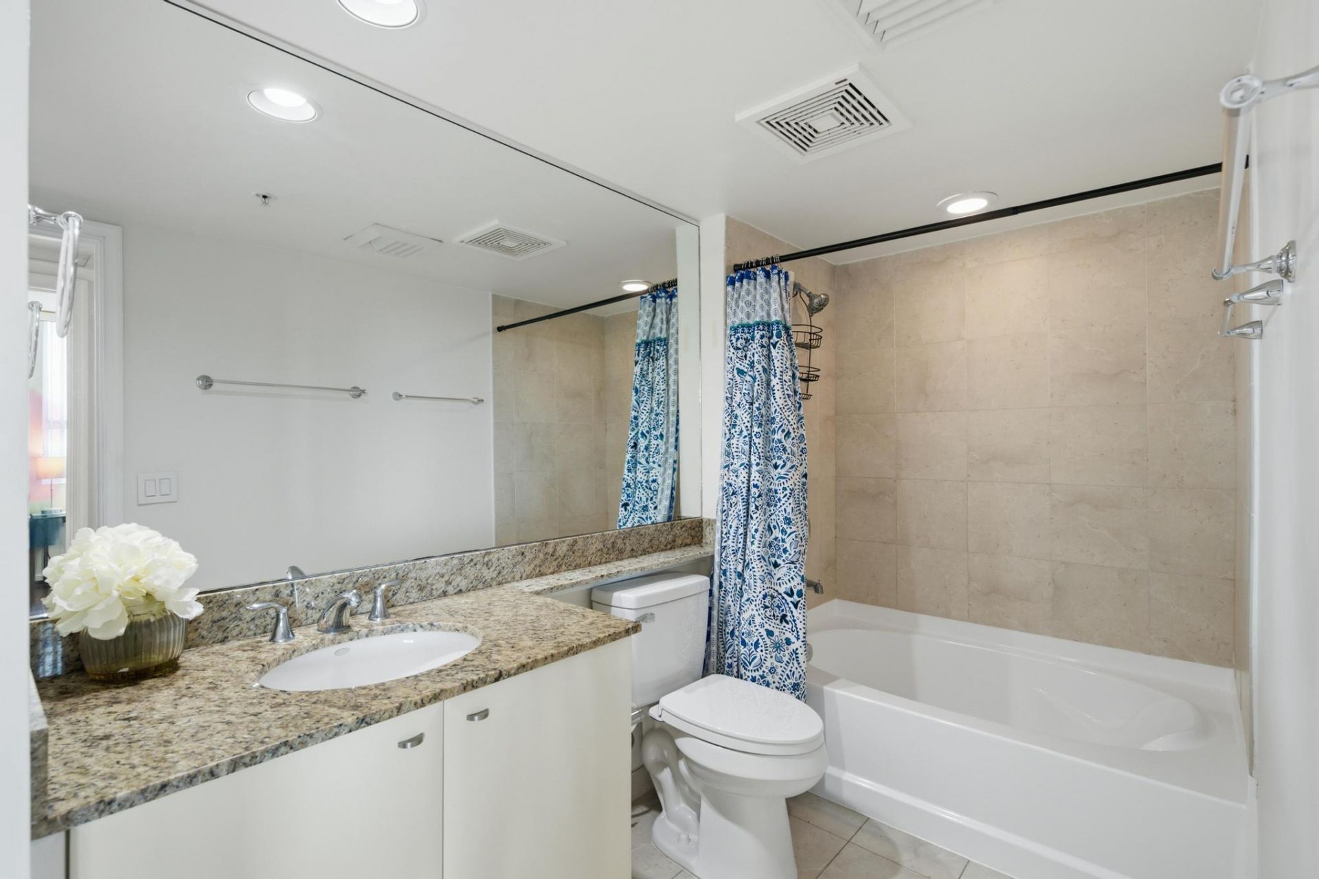 610 W Las Olas Boulevard, Unit 1114N, Fort Lauderdale, FL 33312 Photo
