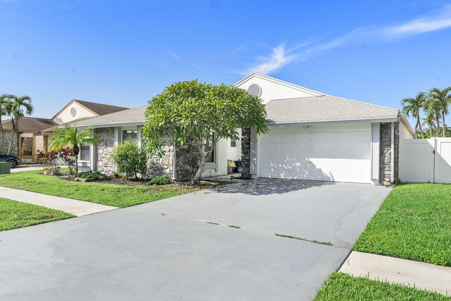 21035 Rustlewood Avenue, Boca Raton, FL 33428 Photo