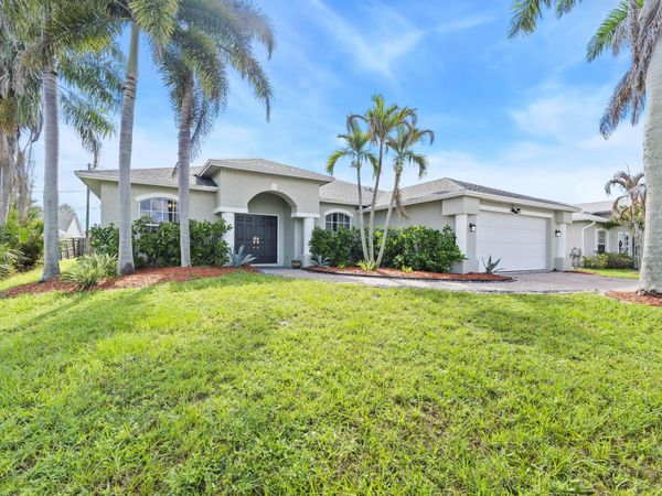 2341 SE Haddon Street, Port St. Lucie, FL 34984