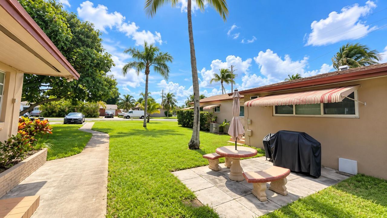 2347 Harding Street, Hollywood, FL 33020 Photo