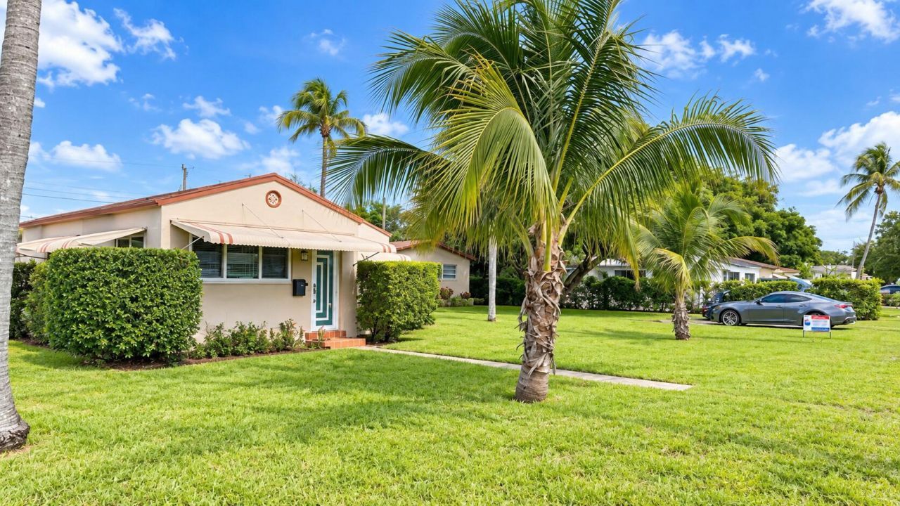 2347 Harding Street, Hollywood, FL 33020 Photo