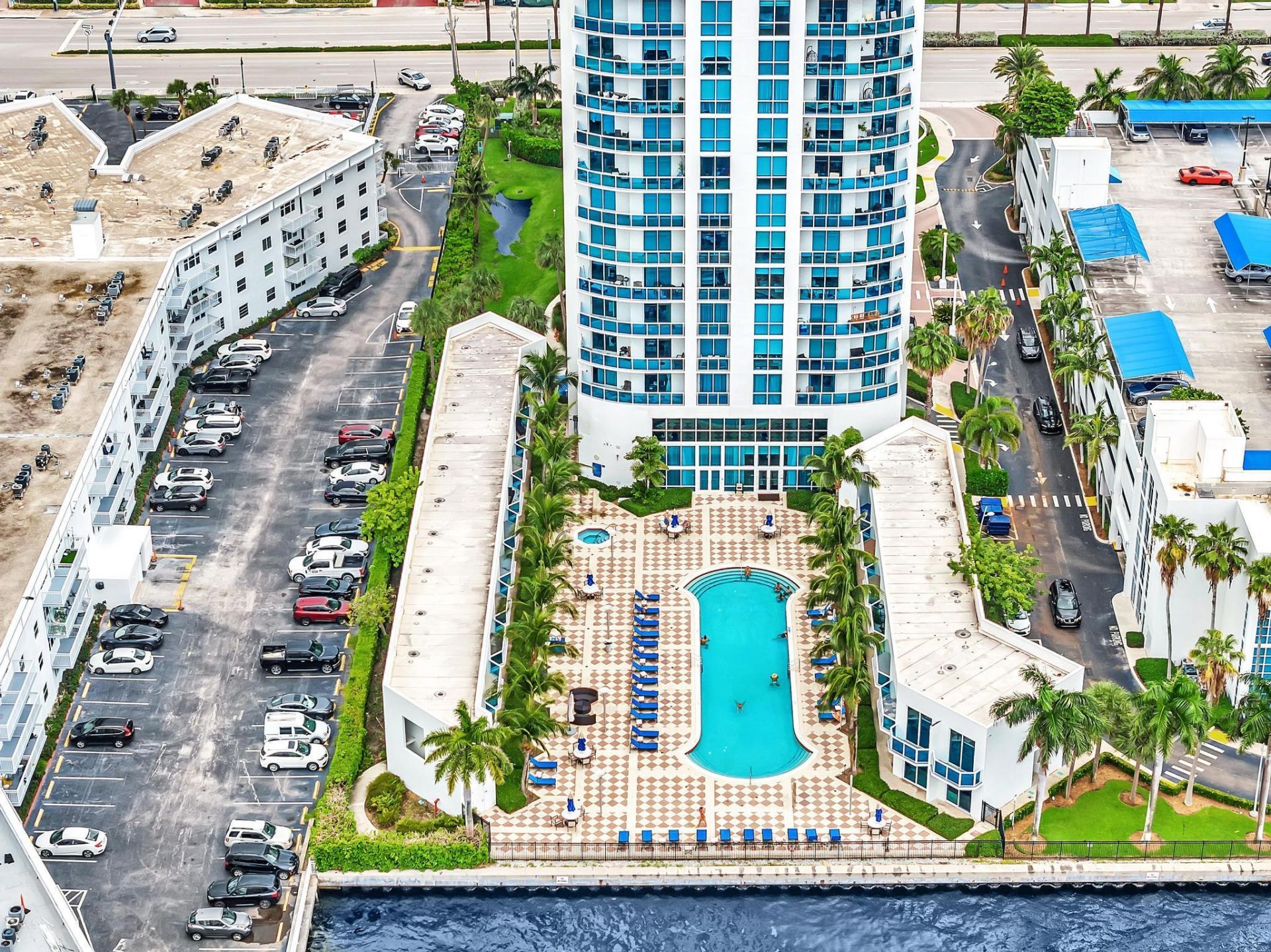 1945 S Ocean Drive, Unit 502, Hallandale Beach, FL 33009 Photo