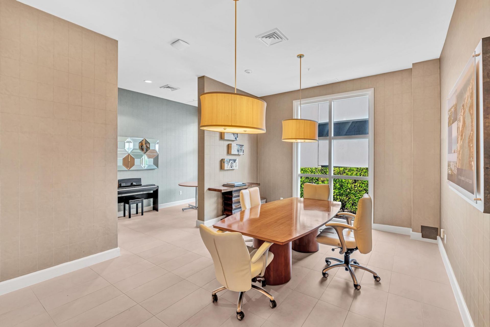 1945 S Ocean Drive, Unit 502, Hallandale Beach, FL 33009 Photo