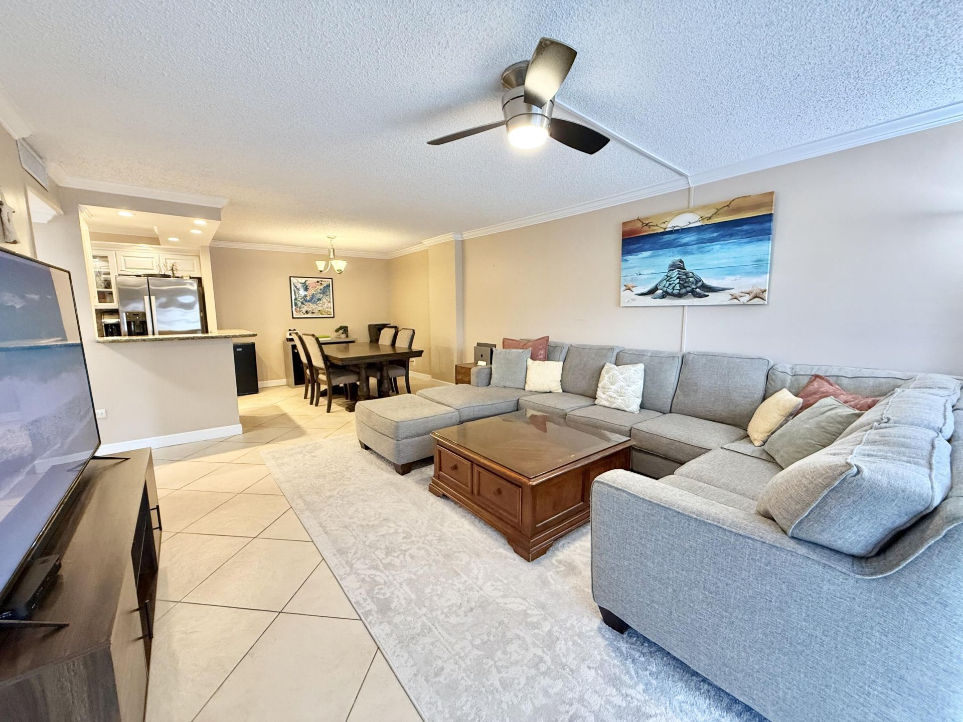 950 Ponce De Leon Road, Unit 104, Boca Raton, FL 33432 Photo