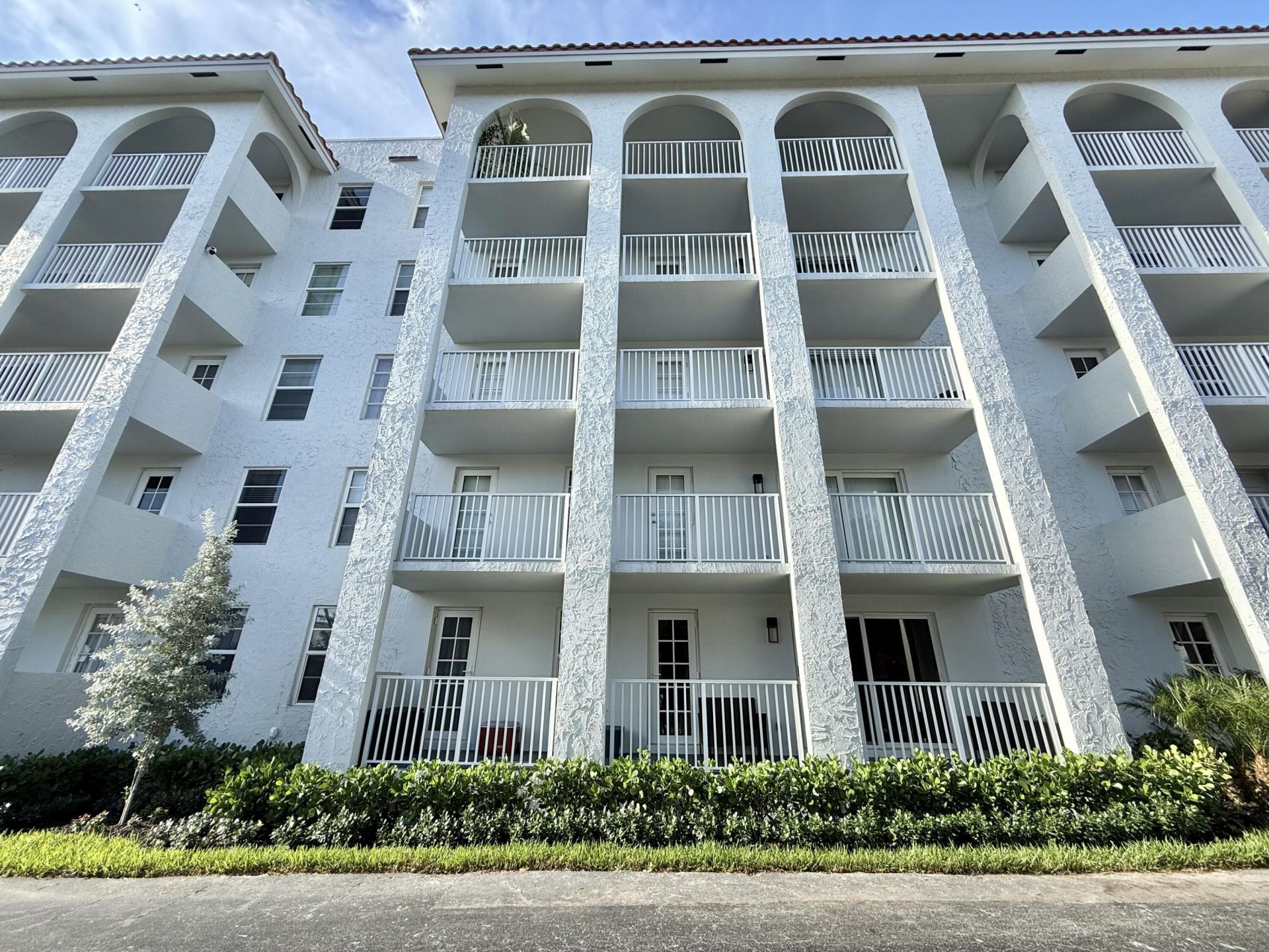 950 Ponce De Leon Road, Unit 104, Boca Raton, FL 33432 Photo