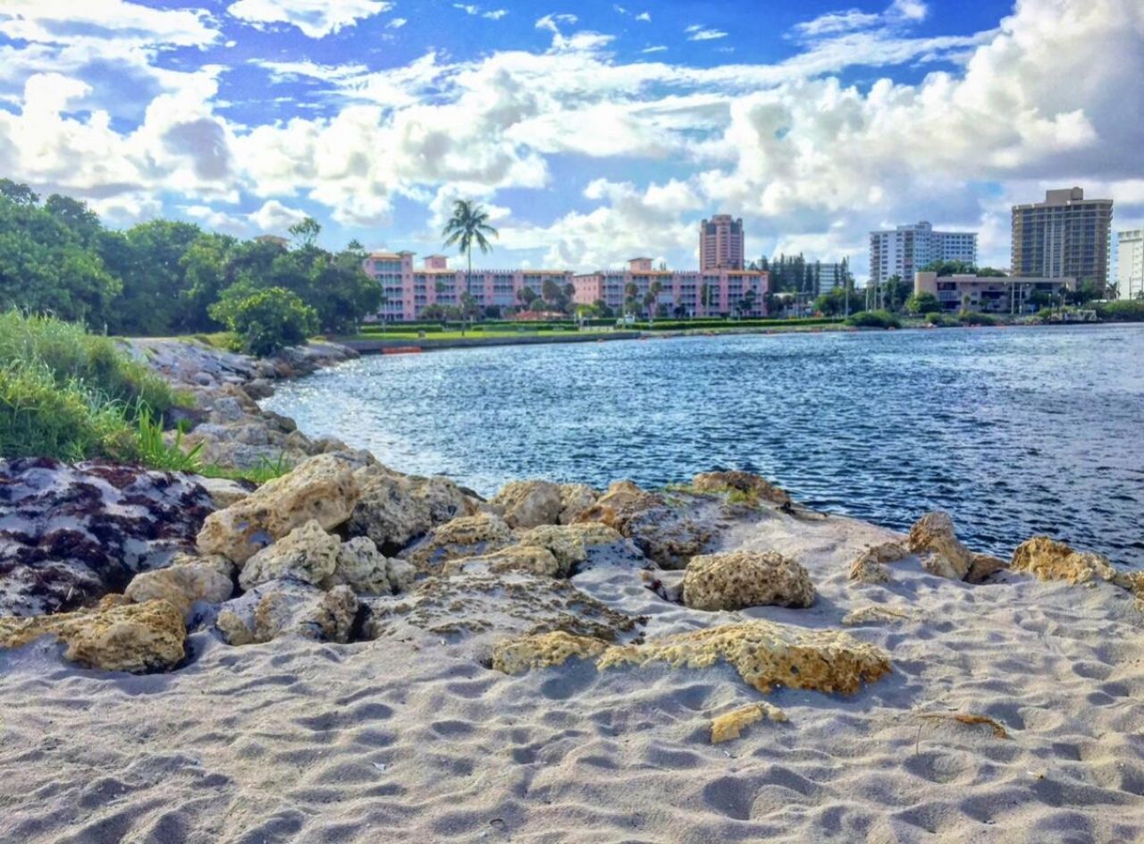 950 Ponce De Leon Road, Unit 104, Boca Raton, FL 33432 Photo