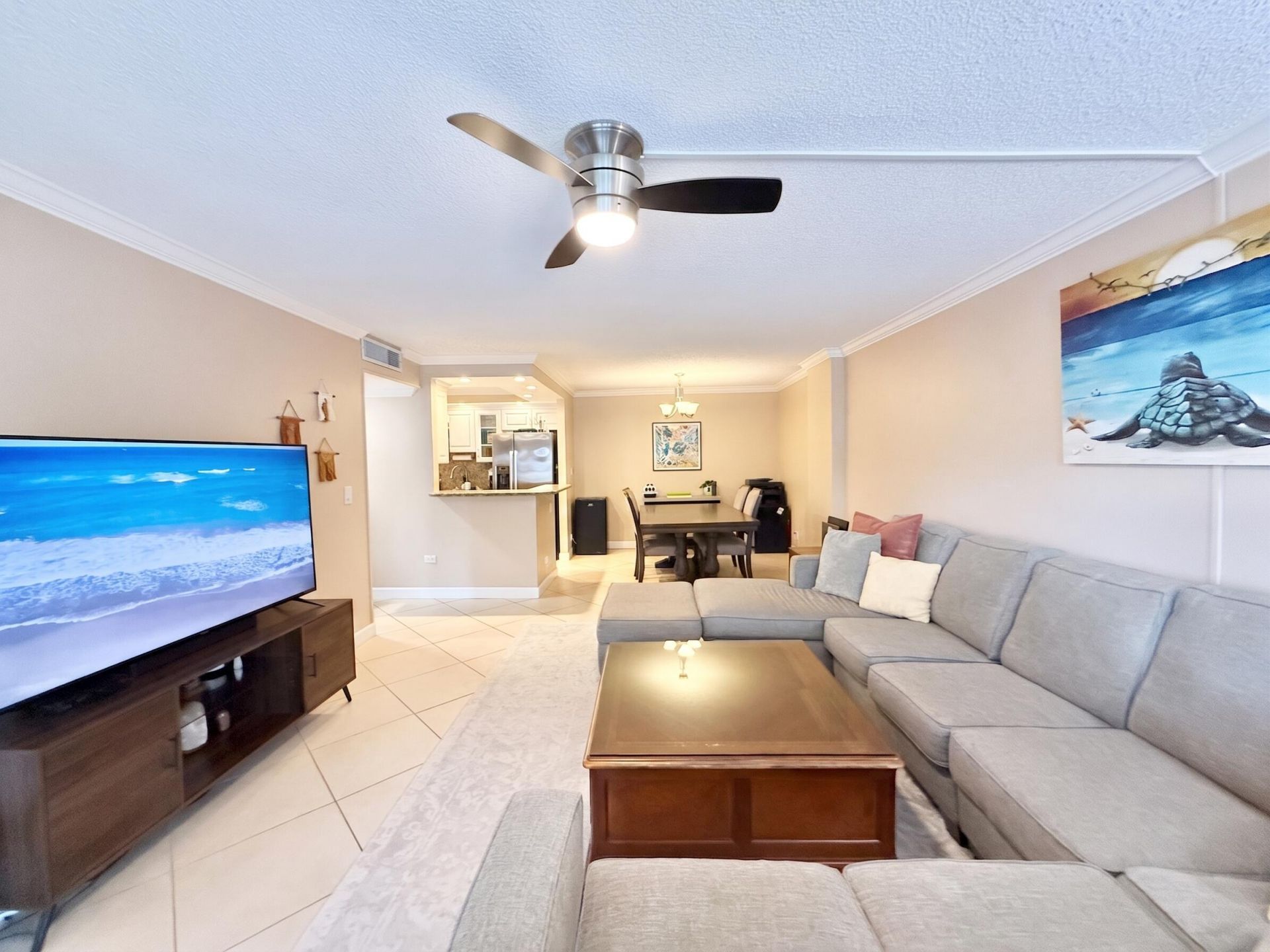 950 Ponce De Leon Road, Unit 104, Boca Raton, FL 33432 Photo