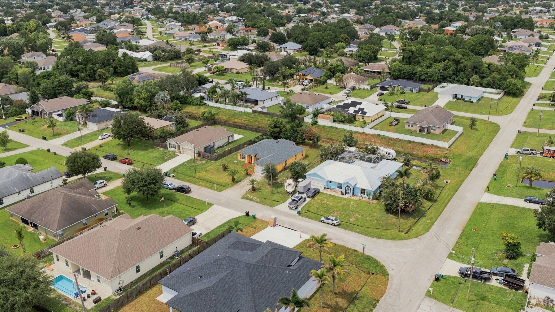 491 SW Namoit Place, Port Saint Lucie, FL 34953 Photo
