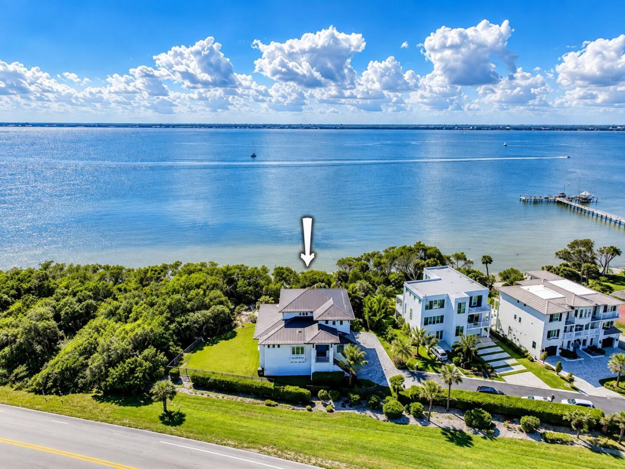7683 Pelican Pointe Drive, Jensen Beach, FL 34957 Photo