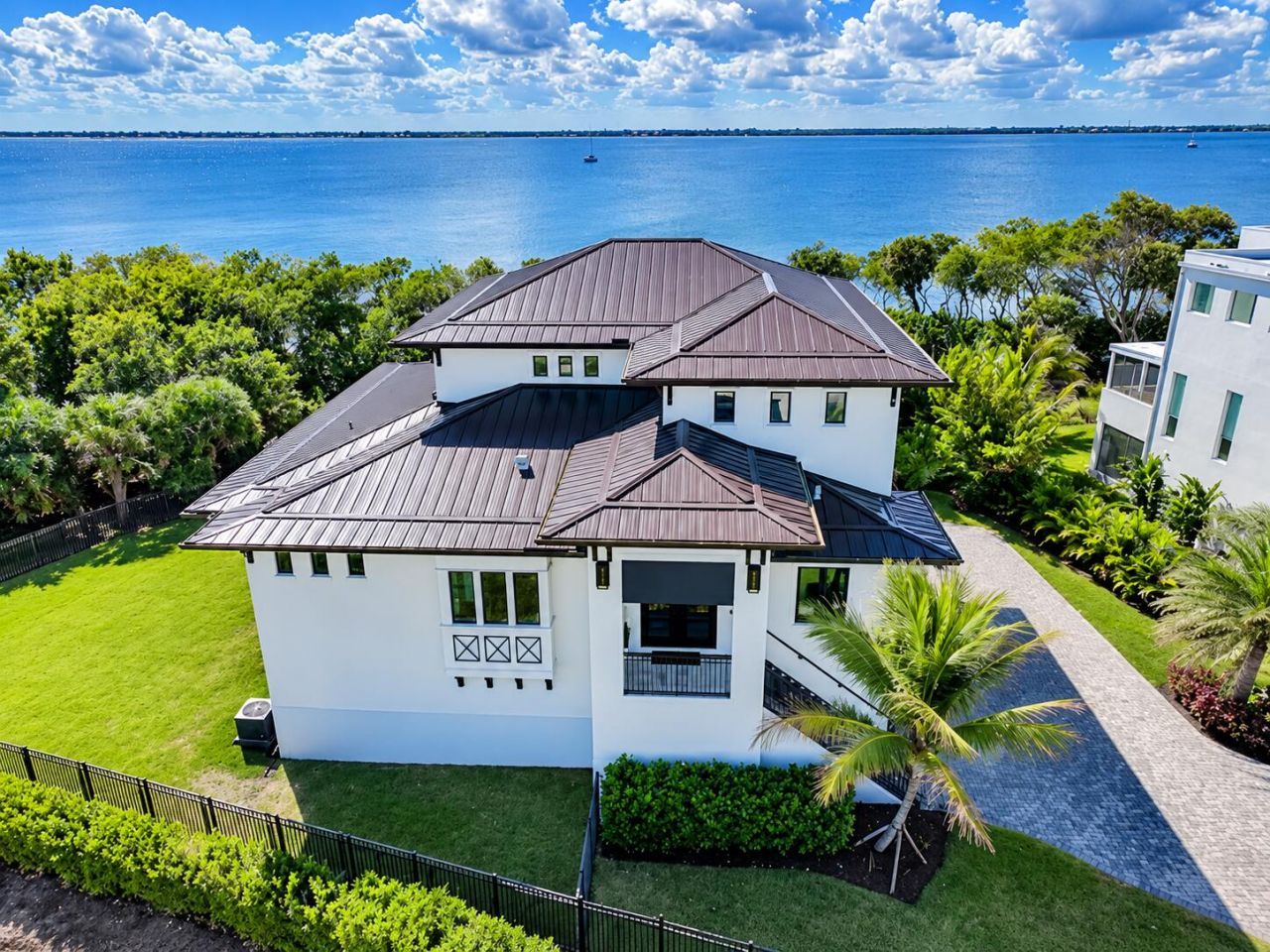 7683 Pelican Pointe Drive, Jensen Beach, FL 34957 Photo