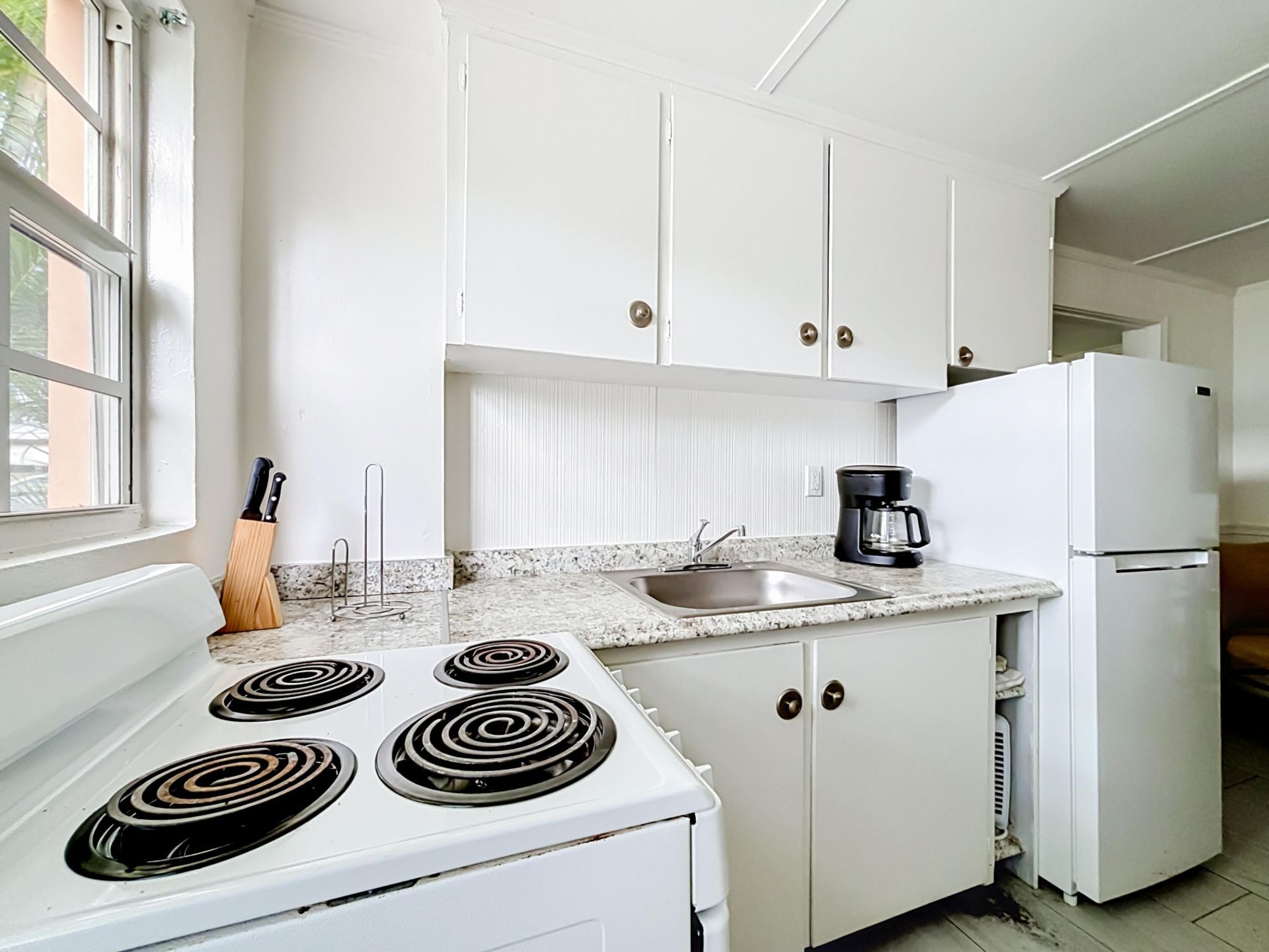427 37th Street, West Palm Beach, FL 33407 Photo