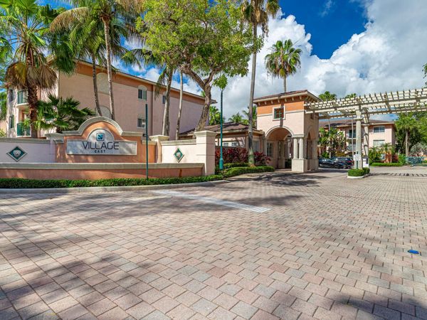 2009 SE 10TH Avenue, Unit 309, Fort Lauderdale, FL 33316