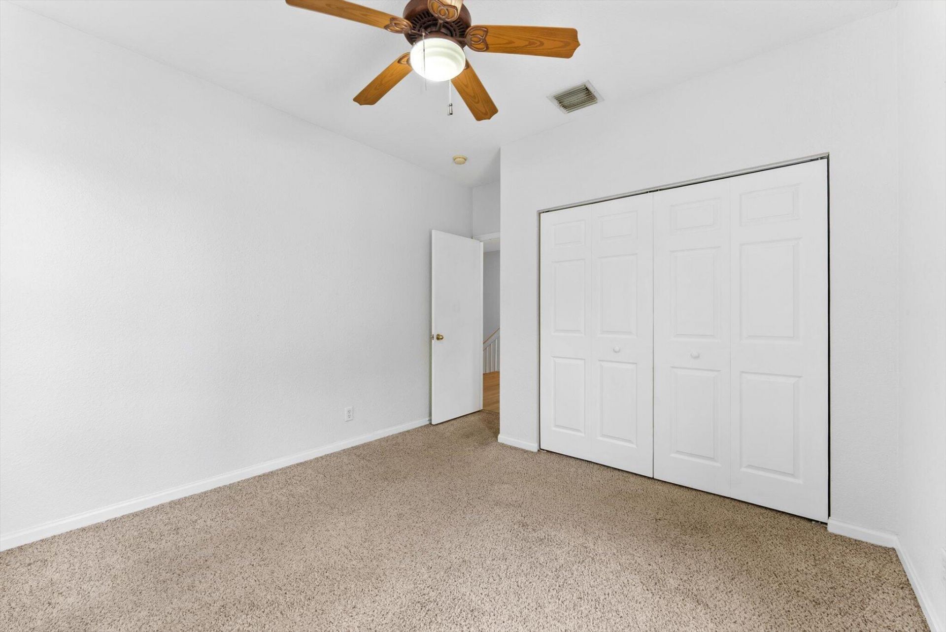 5302 Victoria Circle, West Palm Beach, FL 33409 Photo
