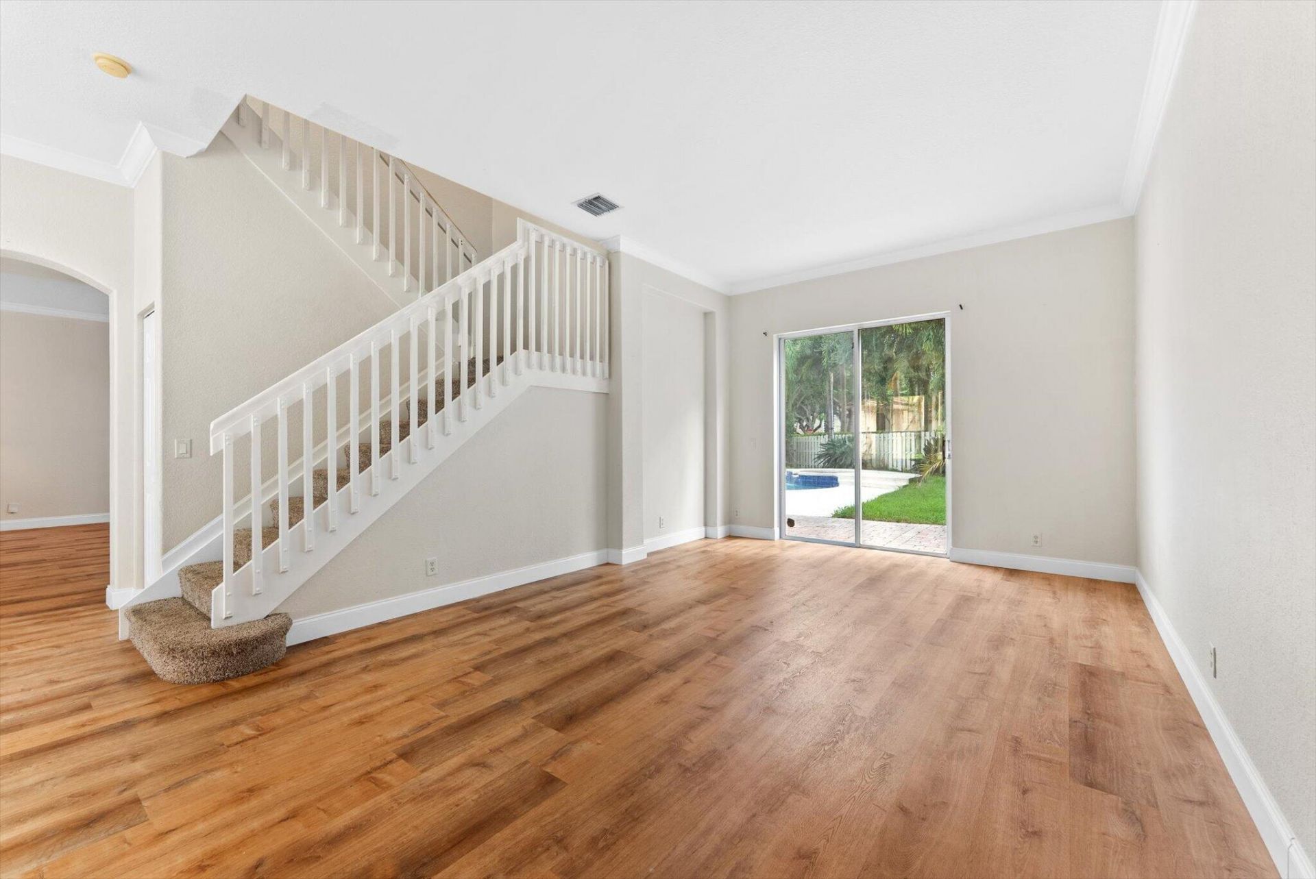 5302 Victoria Circle, West Palm Beach, FL 33409 Photo