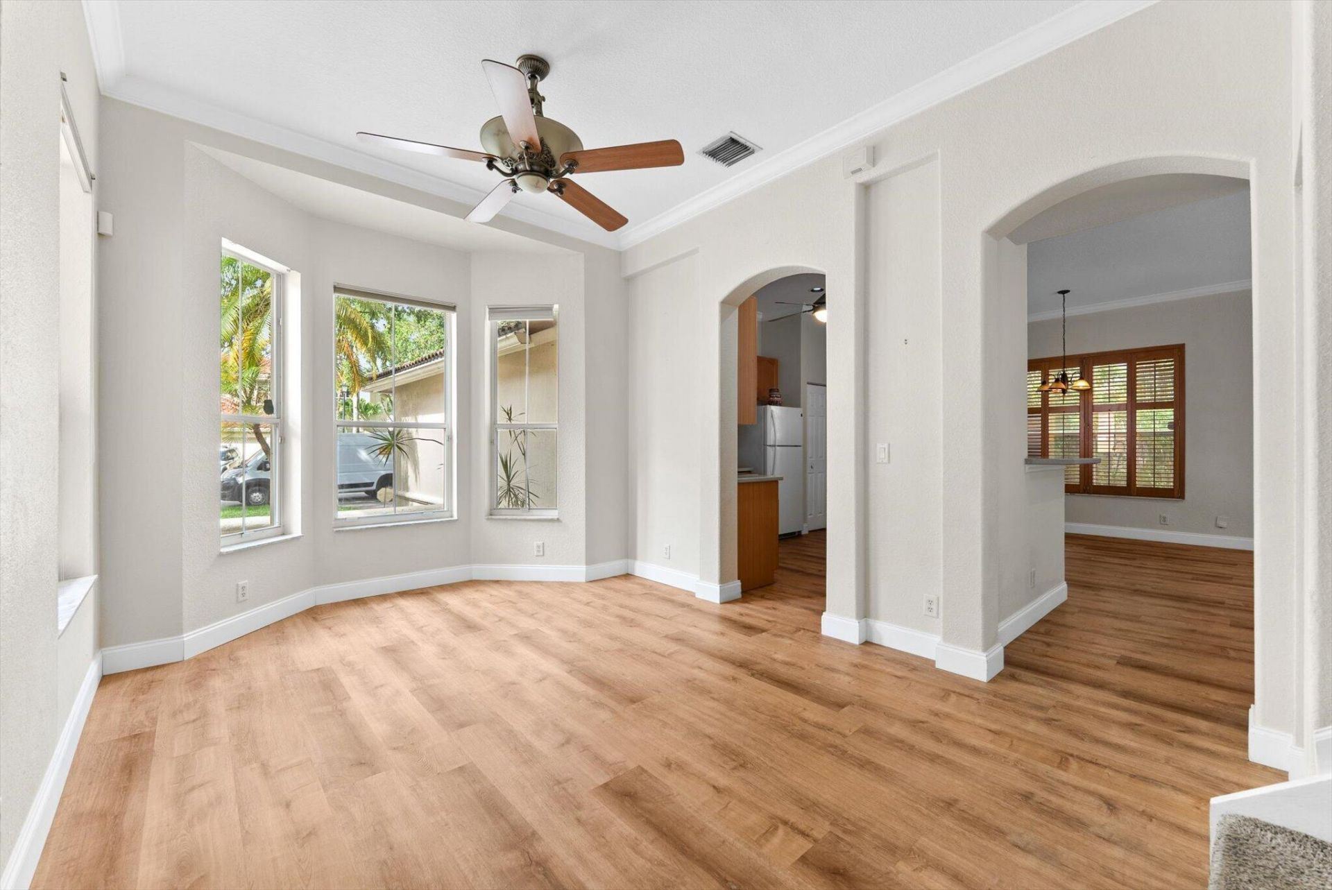 5302 Victoria Circle, West Palm Beach, FL 33409 Photo