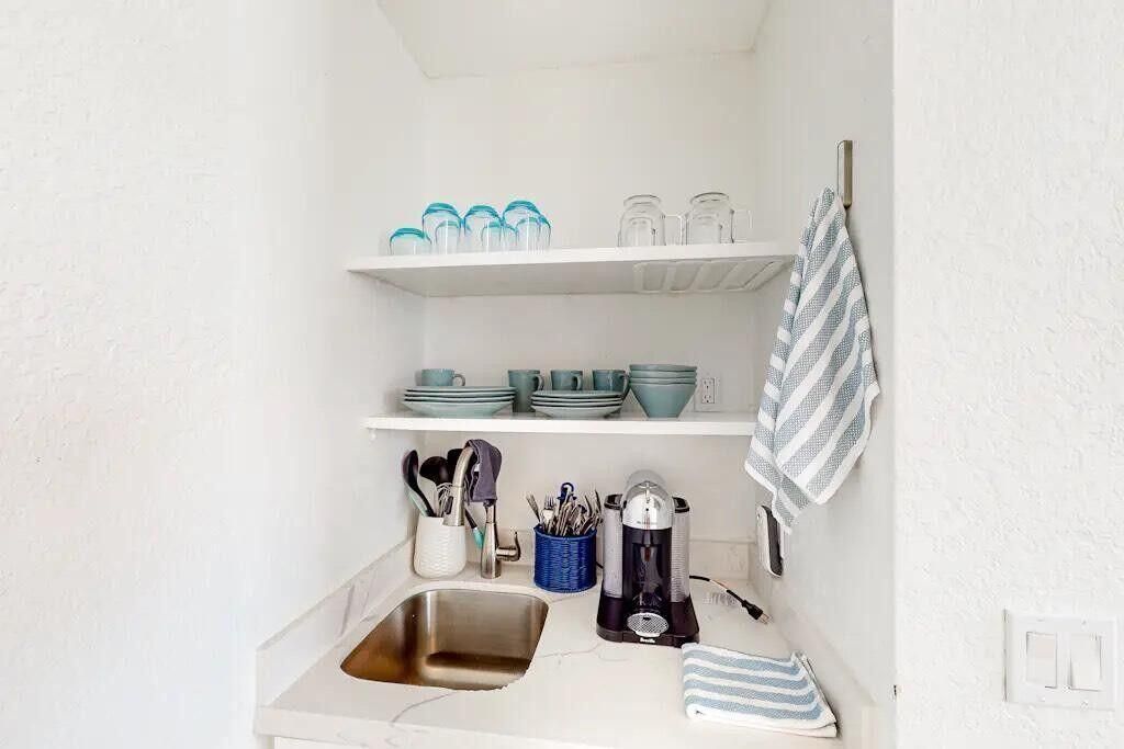 235 Sunrise Avenue, Unit 3215, Palm Beach, FL 33480 Photo