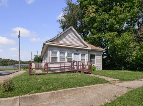 Main Photo