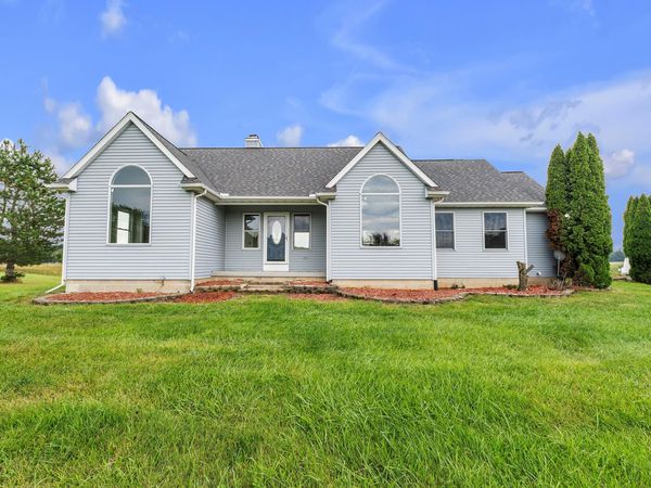 2855 Hayes Road, Chelsea, MI 48118