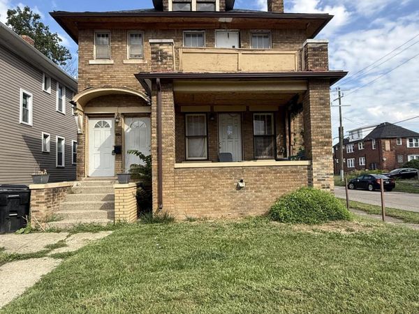 4002 W Philadelphia Street, Detroit, MI 48204