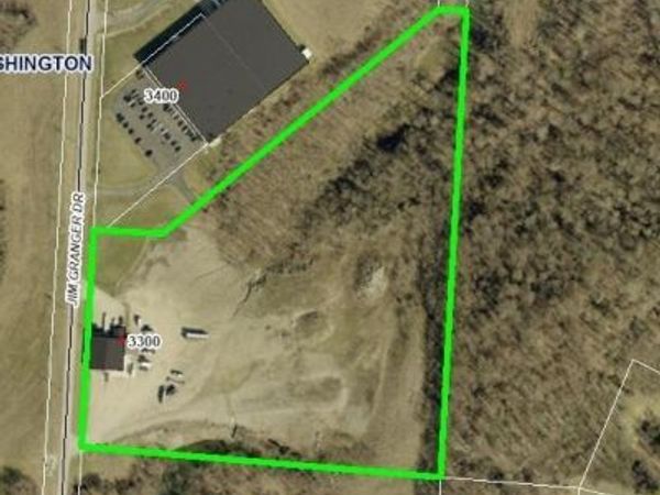 3300 Jim Granger Drive, Zanesville, OH 43701