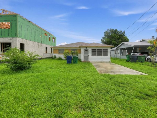 3913 W CASS STREET , TAMPA, FL 33609