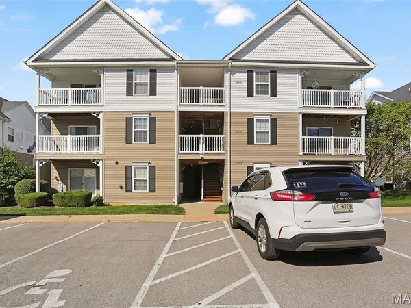 14303 Spring Creek Lane, O'Fallon, MO 63368
