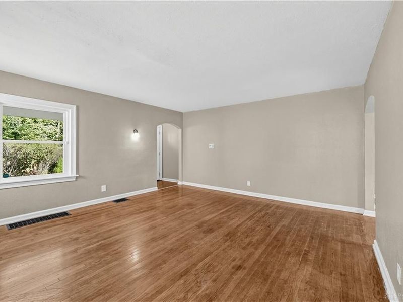 5614 Philadelphia Drive, Dayton, OH 45415 Photo 5