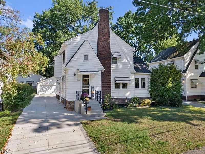 2031 Ohio Avenue, Cuyahoga Falls, OH 44223 Photo 2