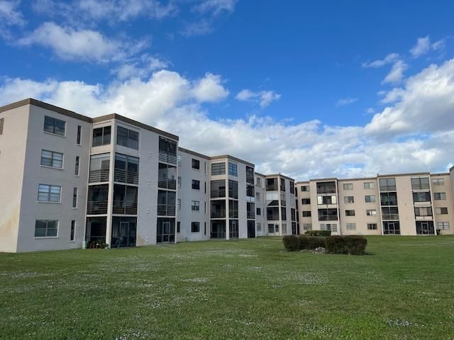 9300 SW 8th Street, Unit 403, Boca Raton, FL 33428 Photo
