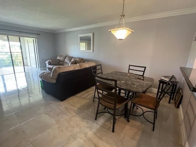 9300 SW 8th Street, Unit 403, Boca Raton, FL 33428 Photo