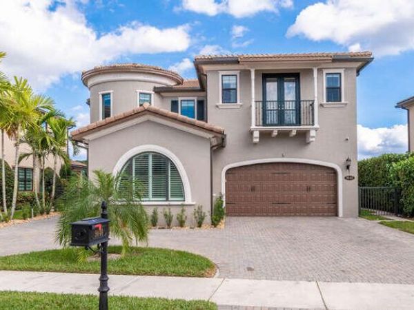 9040 Watercrest Circle W, Parkland, FL 33076