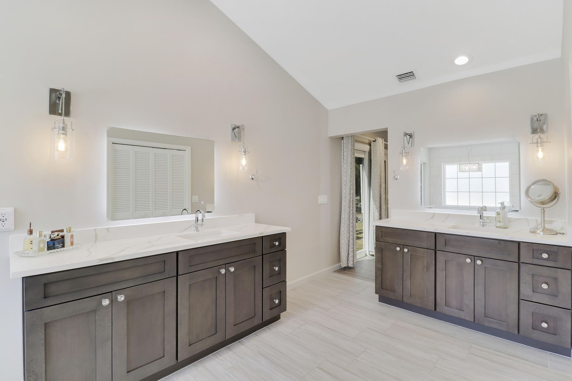 815 N E Stokes Terrace, Jensen Beach, FL 34957 Photo