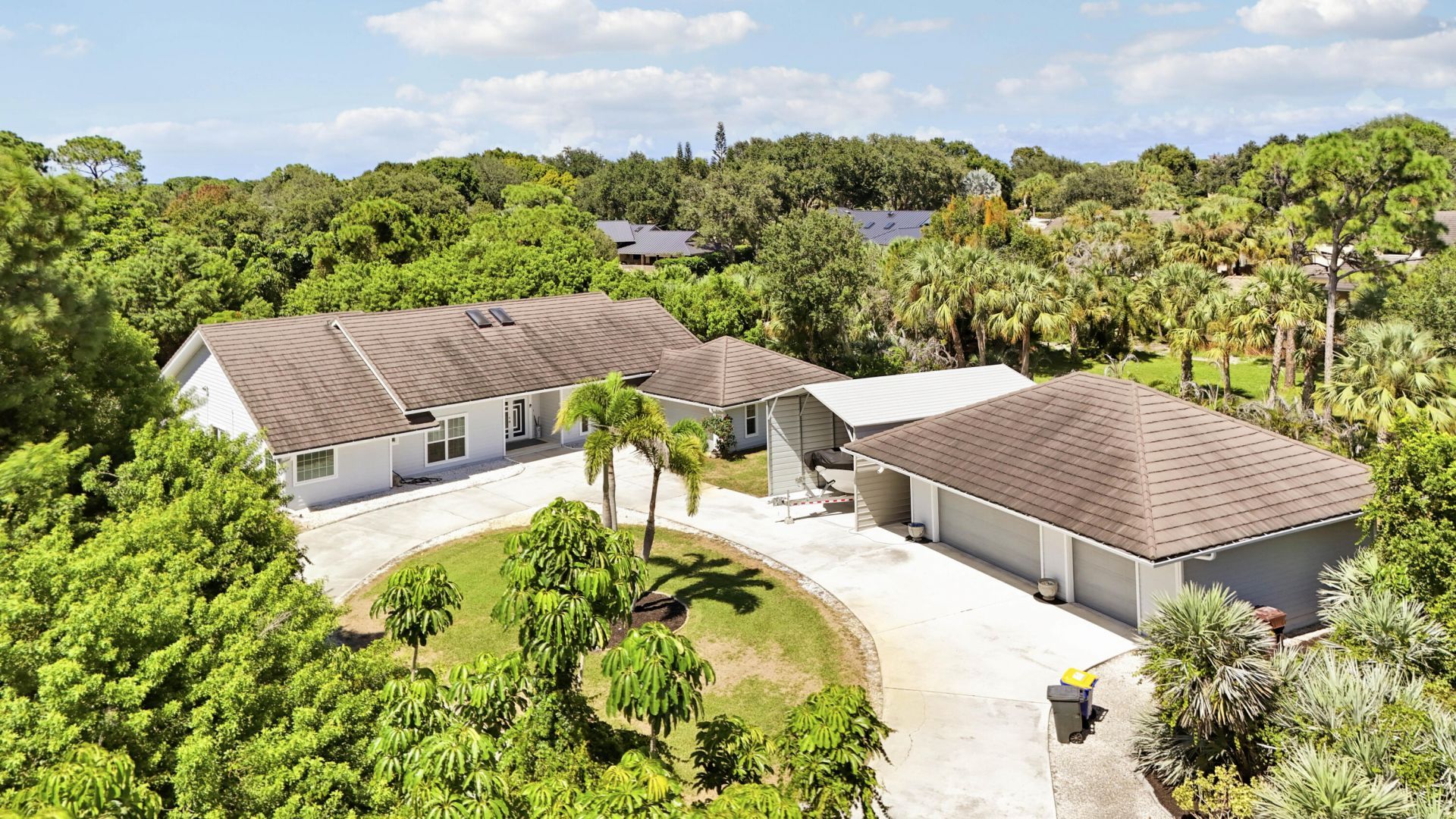 815 N E Stokes Terrace, Jensen Beach, FL 34957 Photo