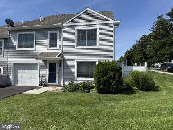 68 COURTYARD DRIVE, CARLISLE, PA 17013