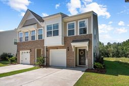 231 Flatsedge Court photo 4