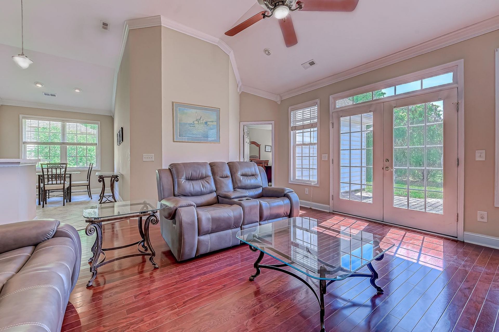 1022 Dublin Dr. Photo 18