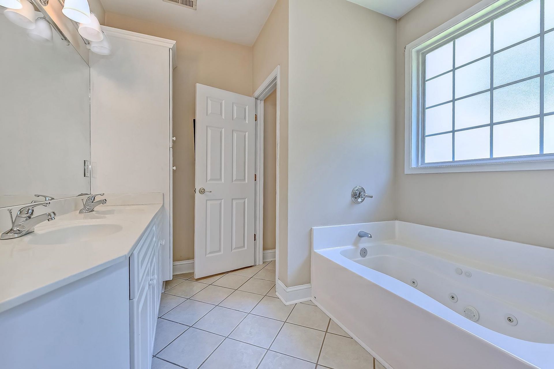 1022 Dublin Dr. Photo 27