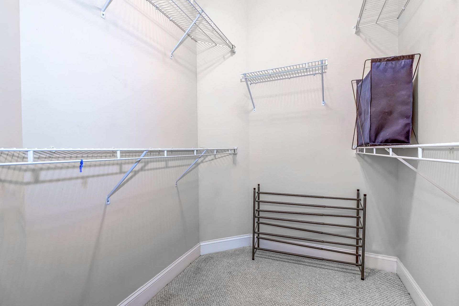 1022 Dublin Dr. Photo 35