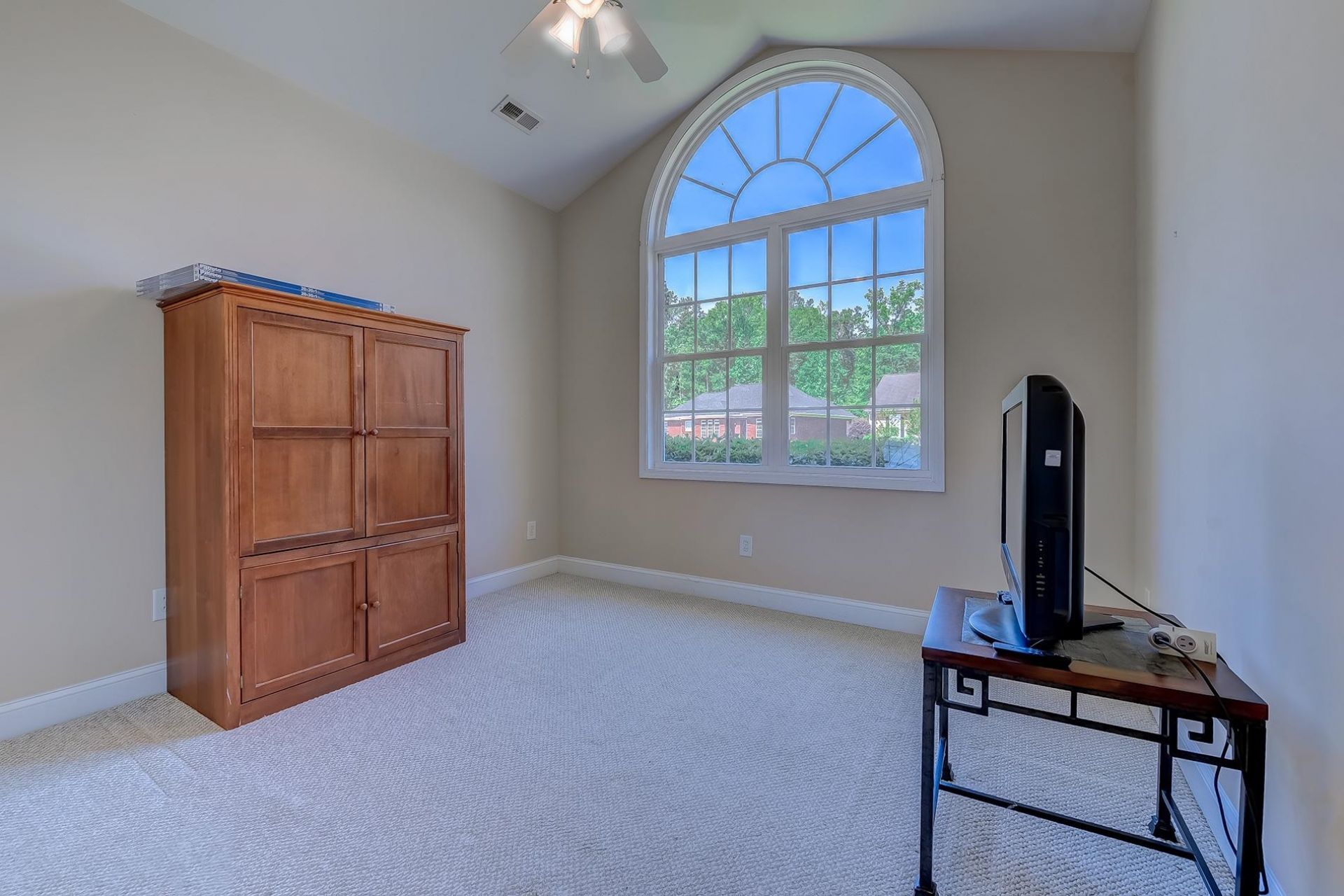 1022 Dublin Dr. Photo 36