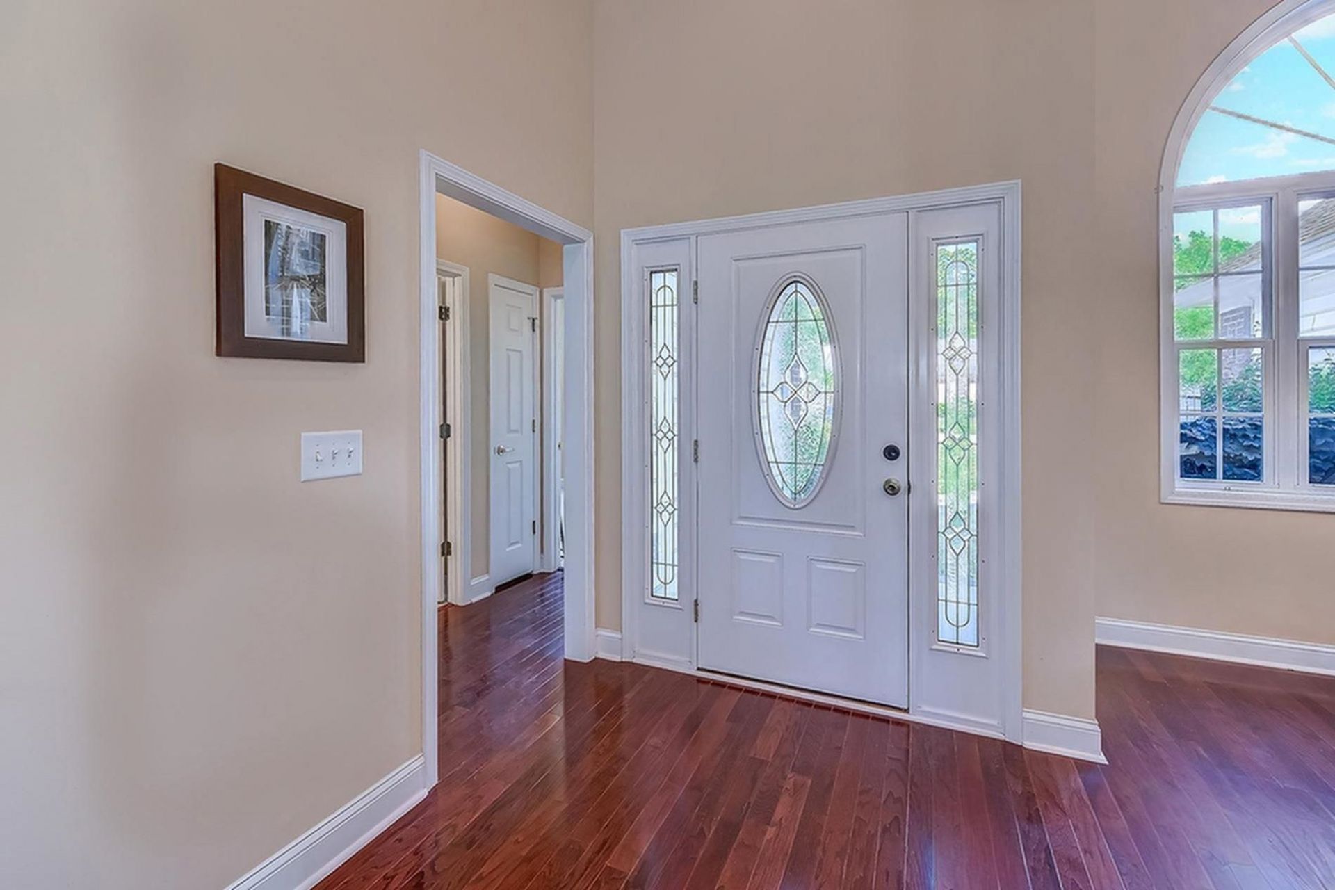 1022 Dublin Dr. Photo 4